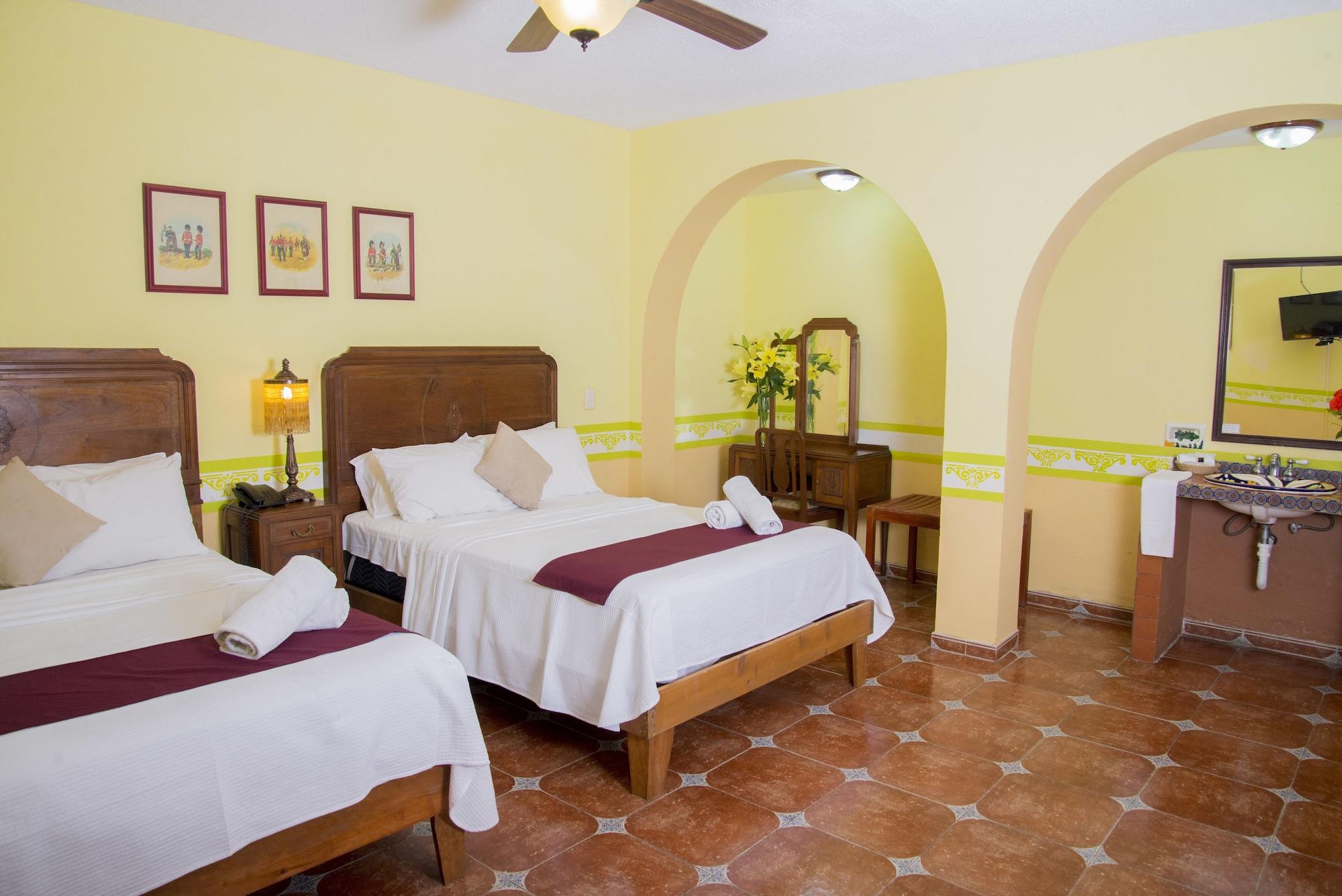 Casa De Las Columnas Merida Luaran gambar