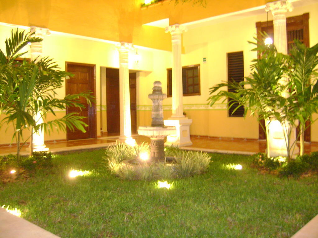 Casa De Las Columnas Merida Luaran gambar