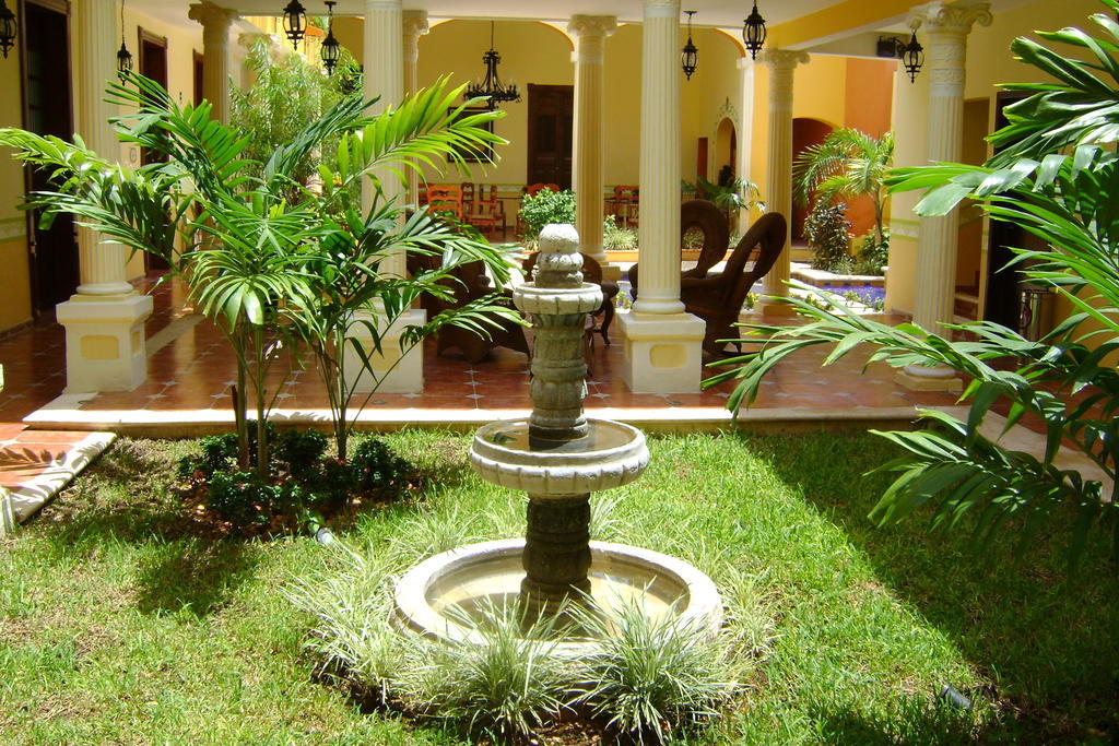 Casa De Las Columnas Merida Luaran gambar
