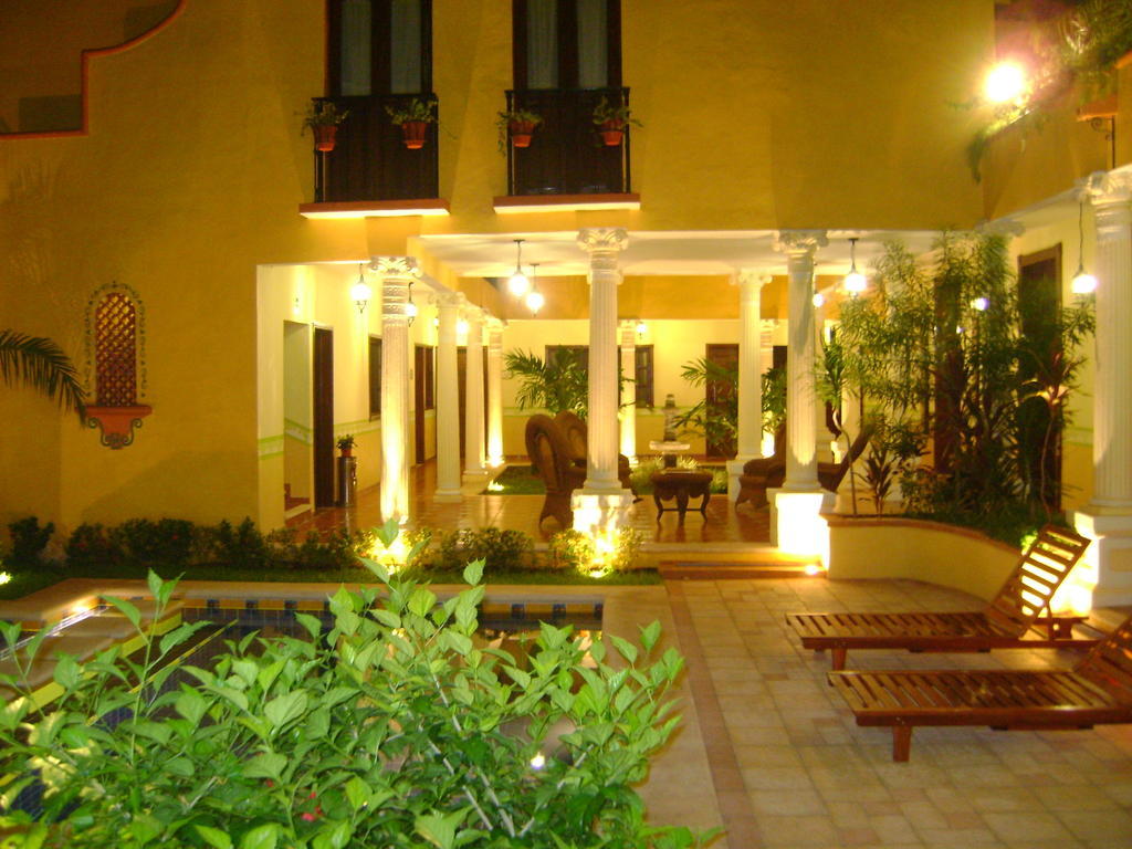 Casa De Las Columnas Merida Luaran gambar